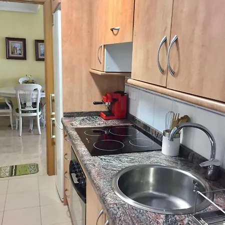 Junto Playa, Gemelos 23 Con 2 Banos Excelente Opcion *